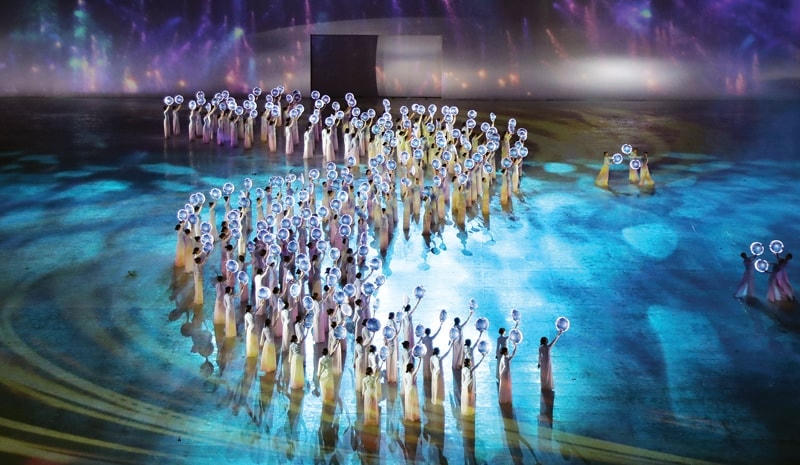 Mặc dù đem lại những trải nghiệm hấp dẫn, thu hút khán giả nhưng quá trình ứng dụng công nghệ vào nghệ thuật biểu diễn tại Việt Nam vẫn còn nhiều hạn chế.