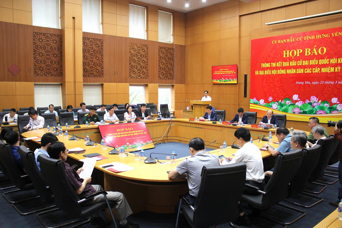 Quang cảnh buổi họp báo. Ảnh: Duy Hưng.