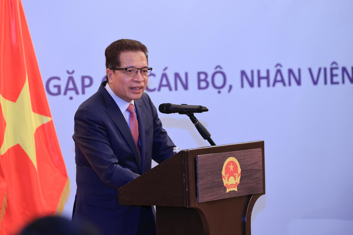 Đại sứ Việt Nam tại Nga Đặng Minh Khôi báo cáo - Ảnh: VGP/Nhật Bắc.