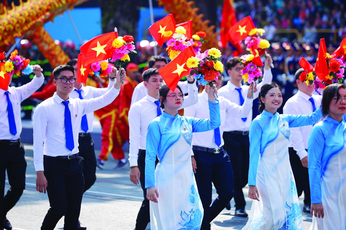 Tương lai đất nước chờ đợi sự cống hiến và nhiệt huyết của thế hệ trẻ. ẢNH: TTXVN.