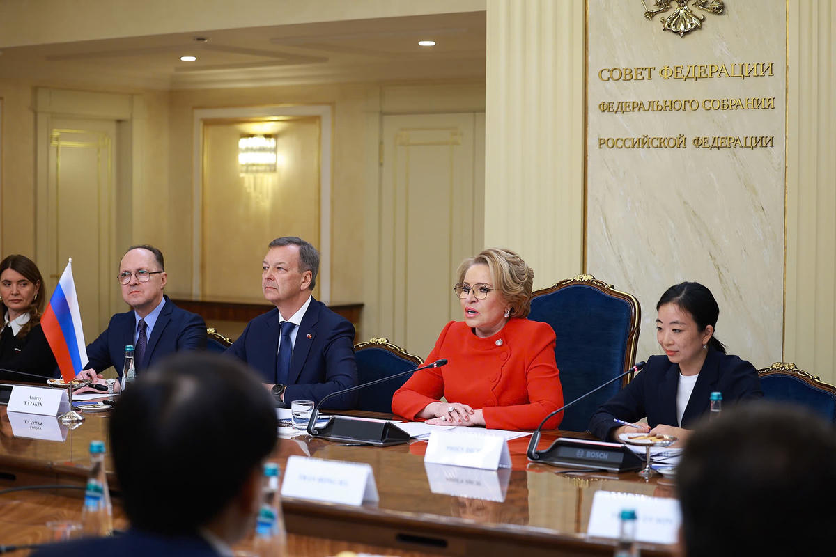 Chủ tịch Valentina Matviyenko khẳng định ủng hộ các đề xuất của Việt Nam và sẽ nỗ lực hợp tác, hỗ trợ để đưa những cam kết hai bên đã đạt được vào triển khai hiệu quả trên thực tế - Ảnh: VGP/Nhật Bắc