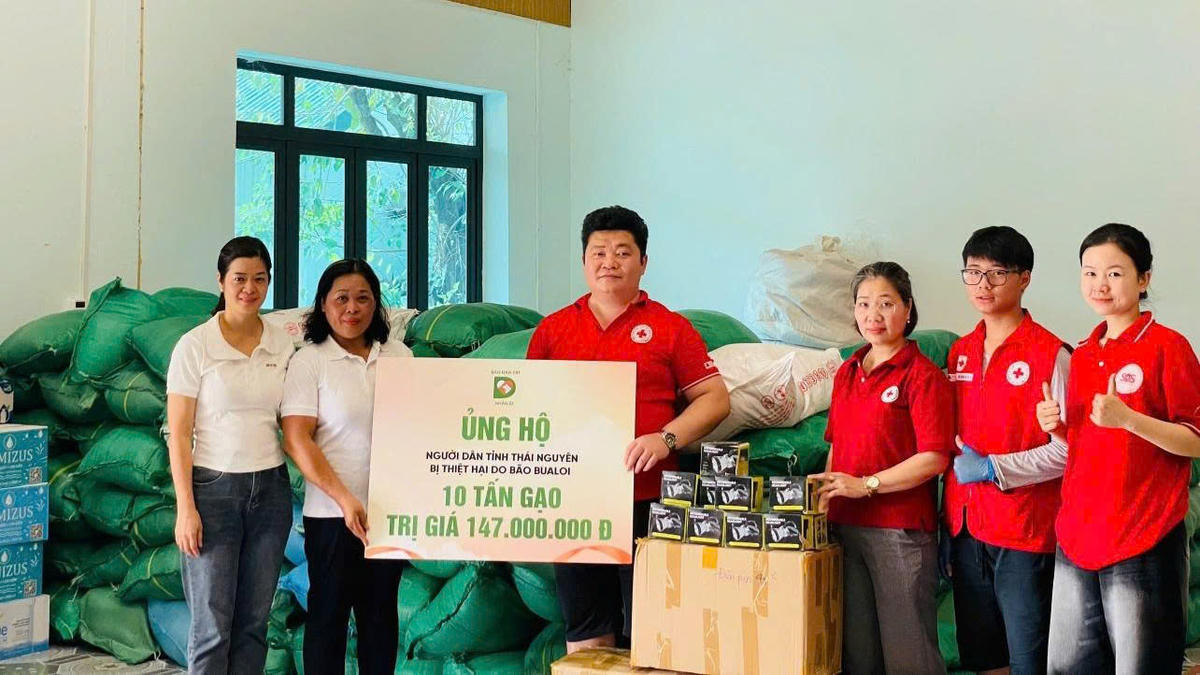 Hội Chữ thập đỏ Thái Nguyên hỗ trợ bà con gặp thiên tai năm 2025. Ảnh: TN.