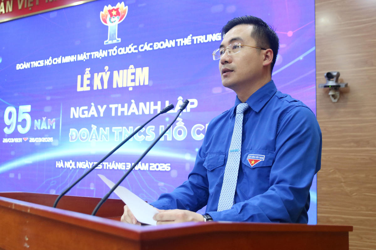 Bí thư Đoàn Thanh niên MTTQ, các đoàn thể Trung ương Nguyễn Nhất Linh phát biểu tại buổi lễ.