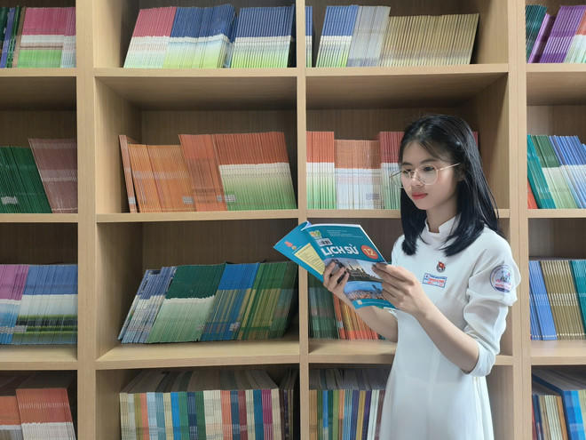 Thúc đẩy mạnh mẽ văn hóa đọc, hình thành các thiết chế văn hóa tạo không gian văn hóa đọc, học tập, sáng tạo trong cộng đồng hướng đến xây dựng phong trào toàn dân đọc sách. (Ảnh: Hiền Thương/Vietnam+).