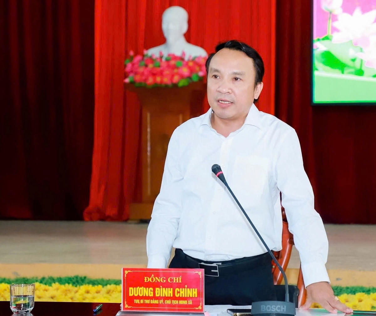 Ông Dương Đình Chỉnh - Ủy viên Ban Thường vụ Tỉnh ủy, Bí thư Đảng ủy, Chủ tịch HĐND xã Đông Lộc được HĐND bầu giữ chức&nbsp;Phó Chủ tịch HĐND tỉnh khóa XIX, nhiệm kỳ 2026–2031. Ảnh: PB