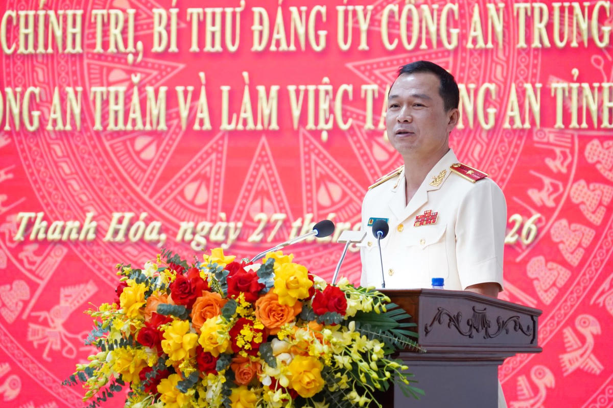 Thiếu tướng Tô Anh Dũng - Giám đốc Công an tỉnh Thanh Hóa phát biểu đáp từ tại buổi làm việc. Ảnh: CATH