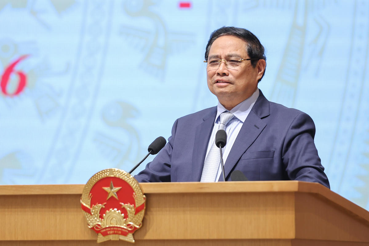 Thủ tướng: Doanh nghiệp là trung tâm, chủ thể hiện thực hóa mục tiêu tăng trưởng hai con số