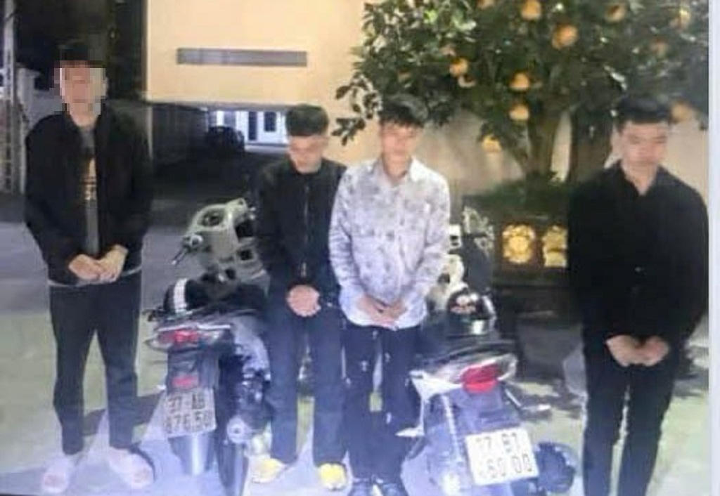 Nhóm đối tượng tại Cơ quan Công an. Ảnh: Công an tỉnh Nghệ An