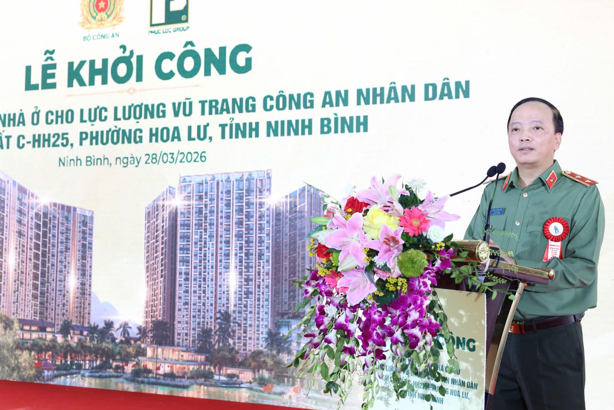 Trung tướng Đặng Hồng Đức - Thứ trưởng Bộ Công an phát biểu tại buổi lễ. Ảnh: CANB.