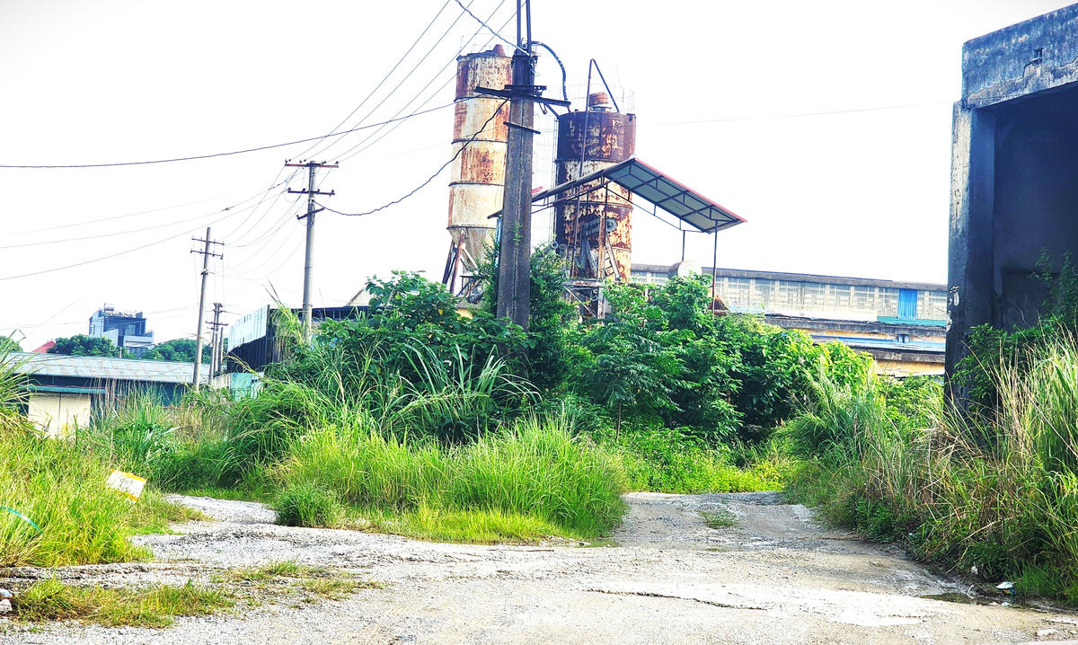 Ngân hàng yêu cầu tiếp tục xử lý tài sản bảo đảm của doanh nghiệp, hợp tác xã đối với chủ nợ. ẢNH: K.H.