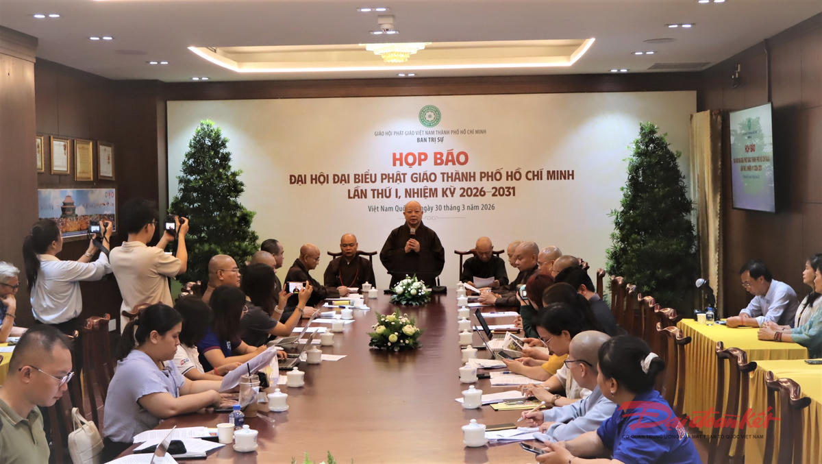 Quang cảnh buổi họp báo. Ảnh: T.Luân.