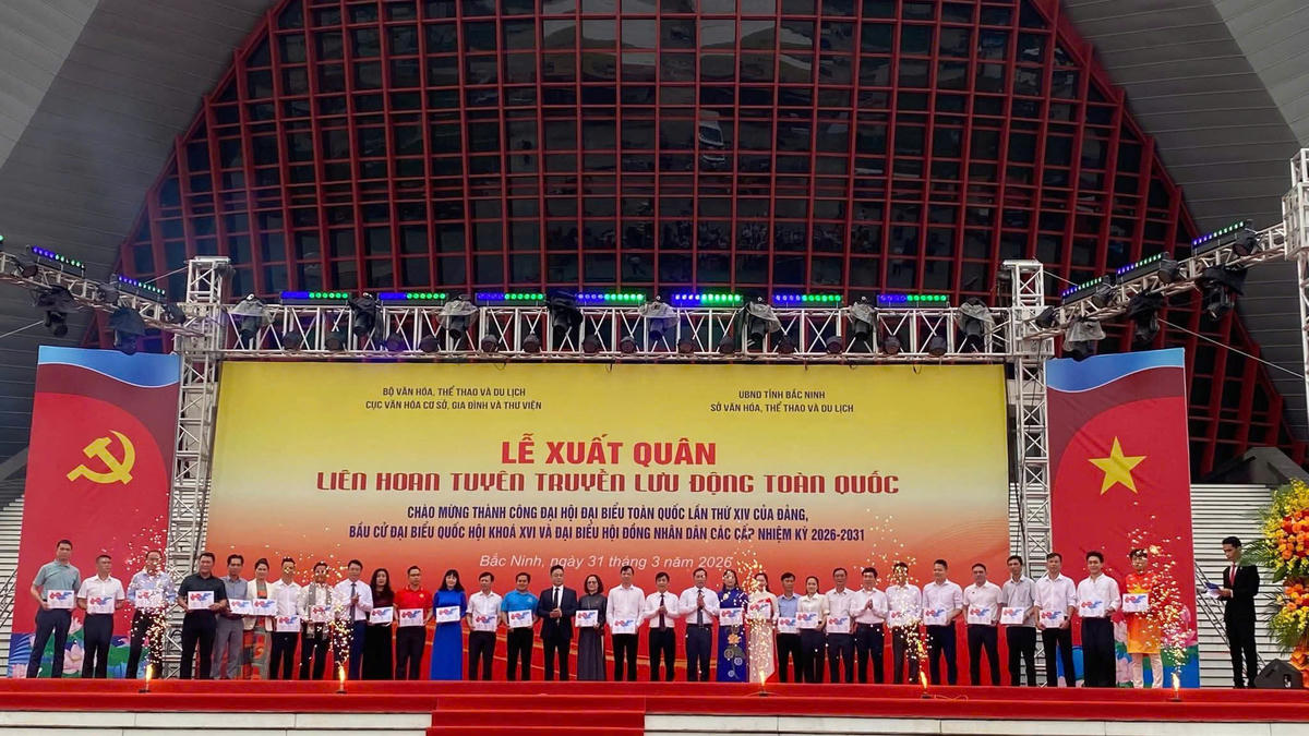 Lễ xuất quân Liên hoan tuyên truyền lưu động toàn quốc