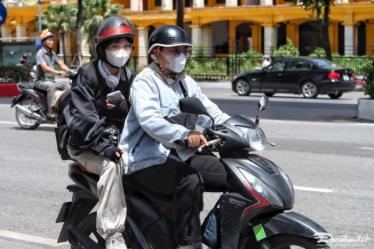 Ngày 31/3: Nắng nóng gay gắt bao trùm khu vực từ Nghệ An đến Huế