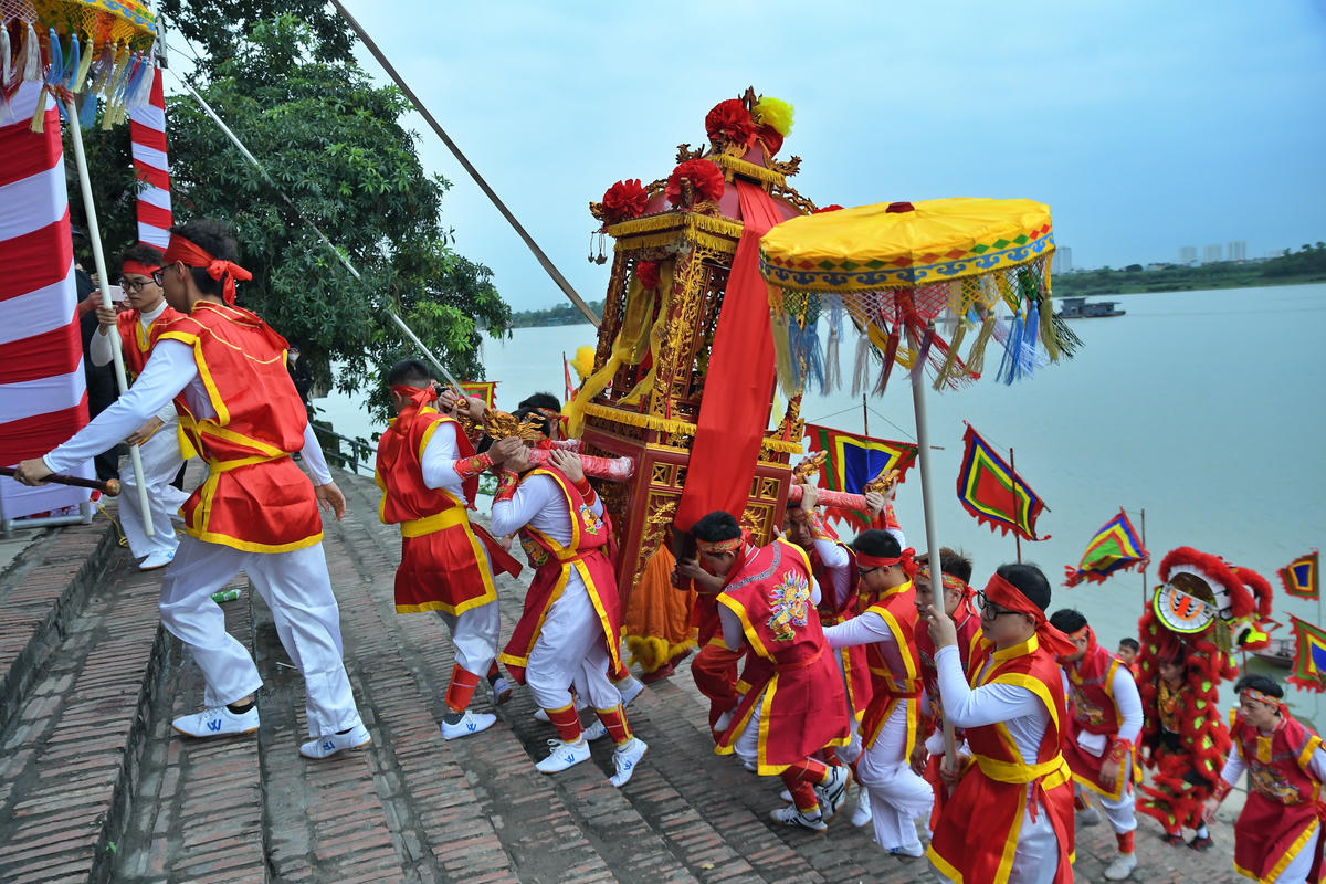 Rước nước là nghi lễ có nguồn gốc gắn liền với nông nghiệp lúa nước. 