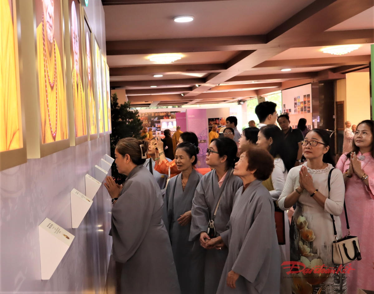 Khai mạc triển lãm '45 năm Giáo hội Phật giáo Việt Nam: Phát triển cùng đất nước - Bước vào kỷ nguyên mới'