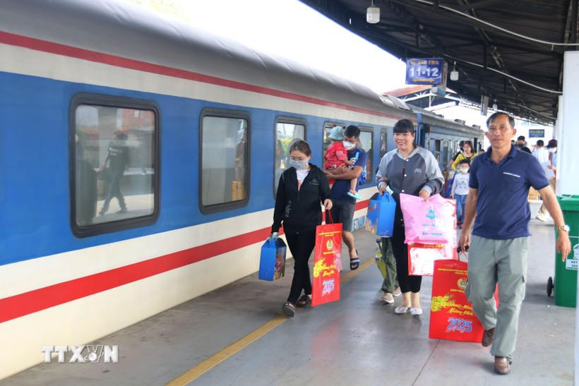 Lịch nghỉ lễ Tết hàng năm áp dụng theo quy định của Bộ Luật Lao động. (Ảnh minh họa: Thanh Vũ/TTXVN).