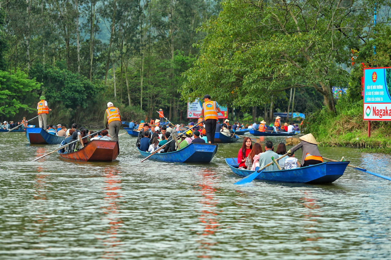 W_chua_huong-le-khanh19.jpg