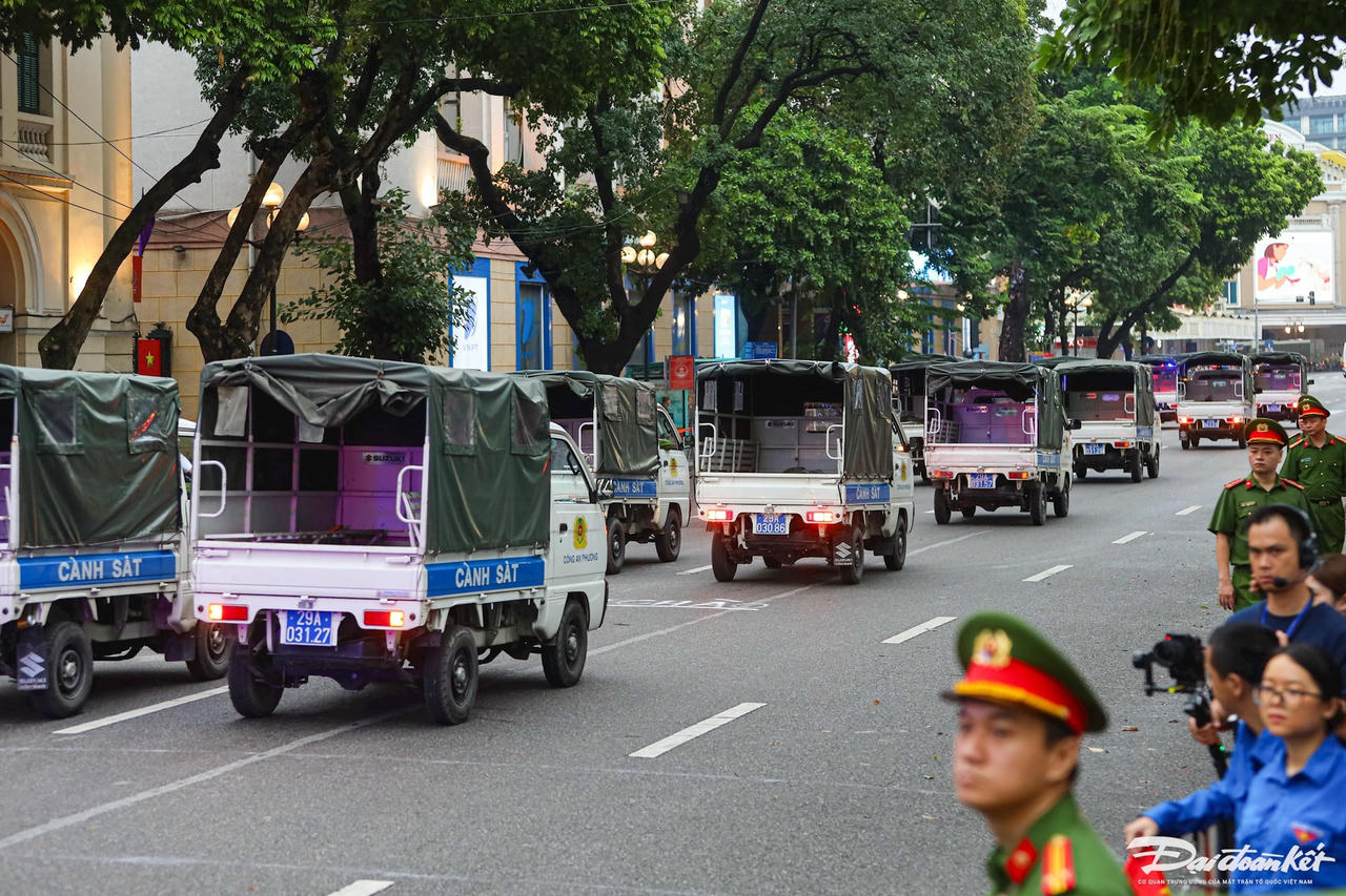 diễu binh84