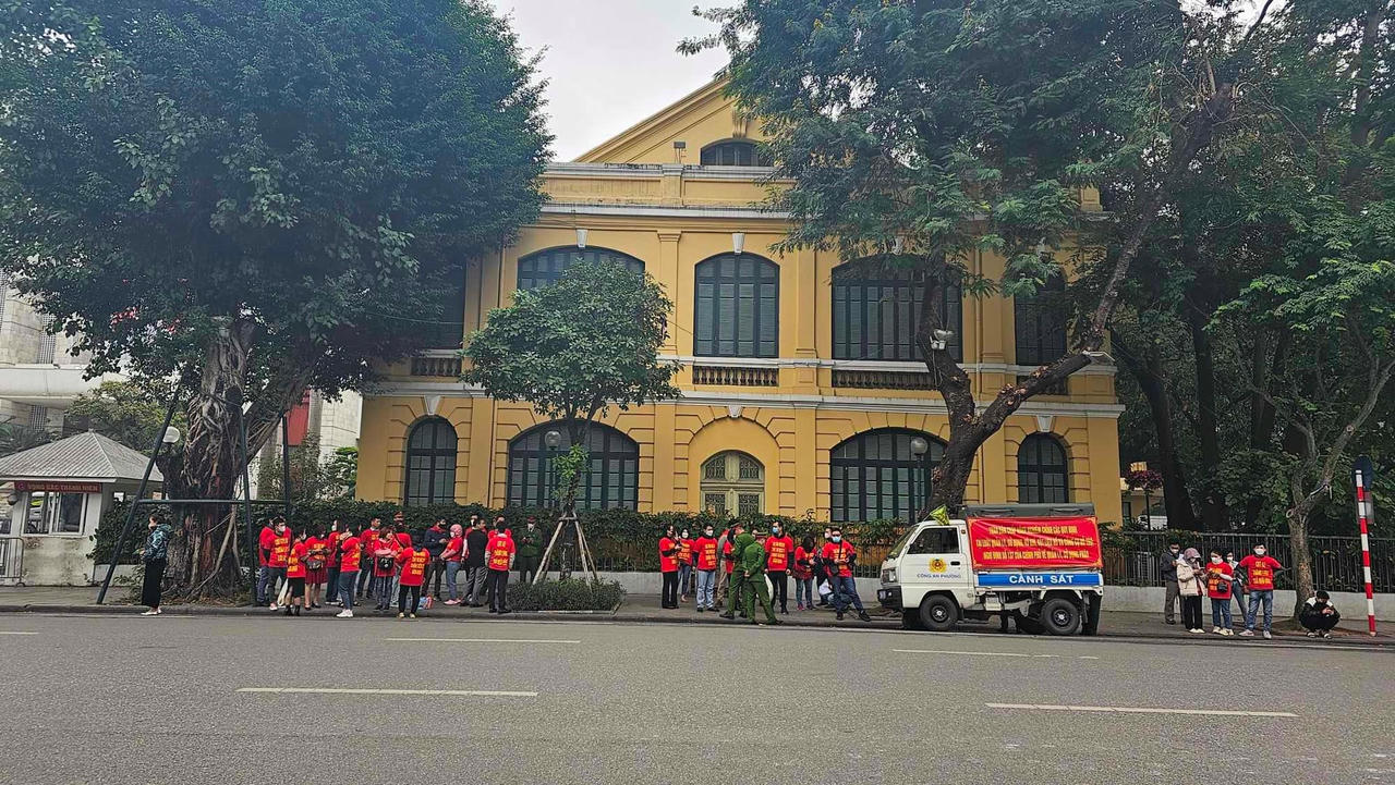 doi-nha.jpg