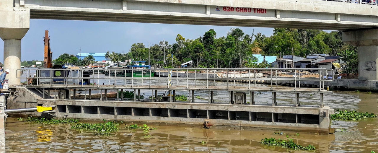 au-thuye-ninh-quoi-1.jpg