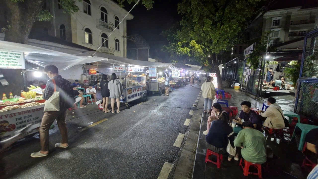 A1.jpg Am thuc Hue