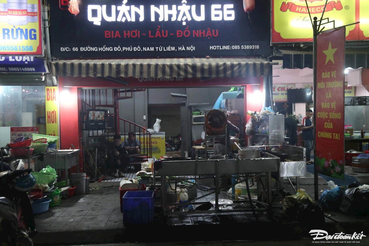 lấn chiếm30