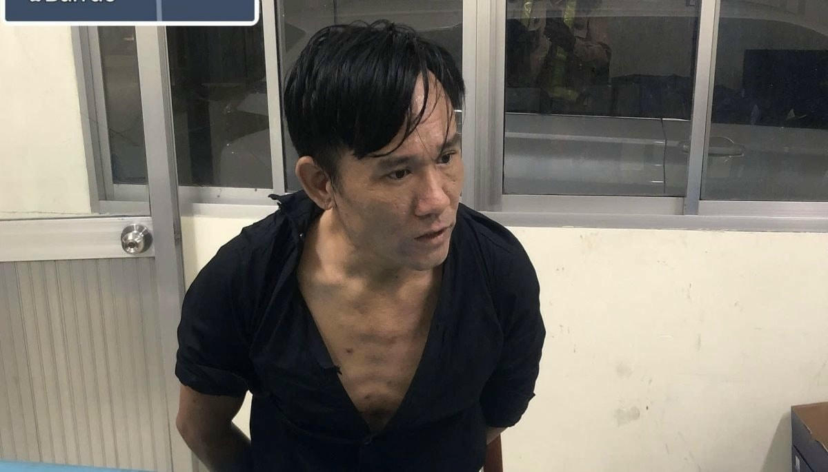 doi_tuong_cuop_taxi_bi_csgt_bat_khi_tren_duong_tron_thoat._anh_catg_csgt_tien_giang_bat_cuop_anh_mxh.jpg