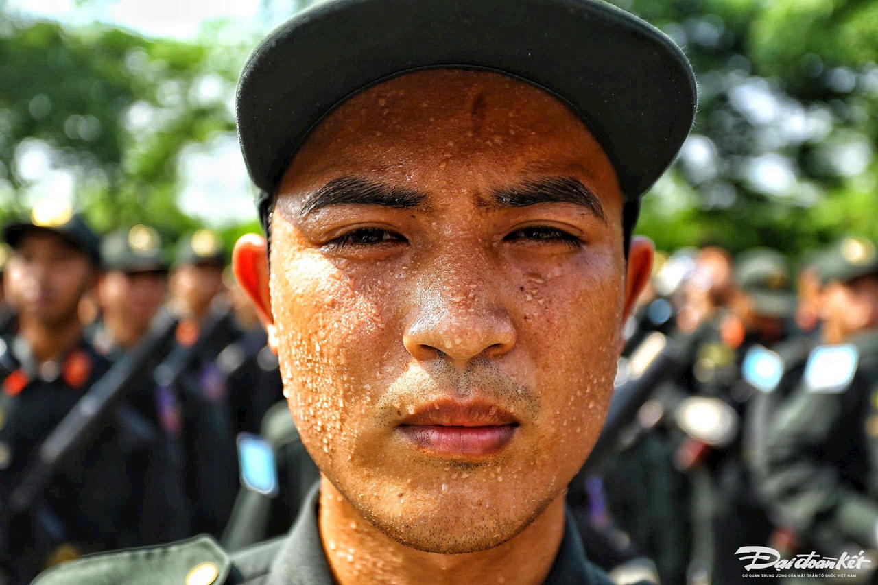diễu binh7