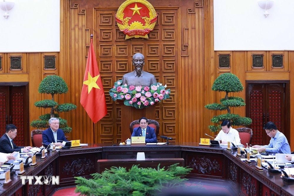 Thủ tướng Phạm Minh Chính chủ trì Phiên họp thứ nhất Ban Chỉ đạo tổng kết thực hiện Nghị quyết số 18-NQ/TW về đổi mới, sắp xếp tổ chức bộ máy. (Ảnh: Dương Giang/TTXVN) ttxvn phien_hop_thu_nhat_bcd_tong_ket_thuc_hien_nghi_quyet_so_18-2_resize.jpg