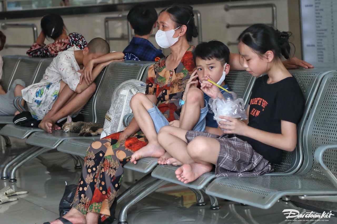 ben_xe_dong_duc-le-khanh19.jpg