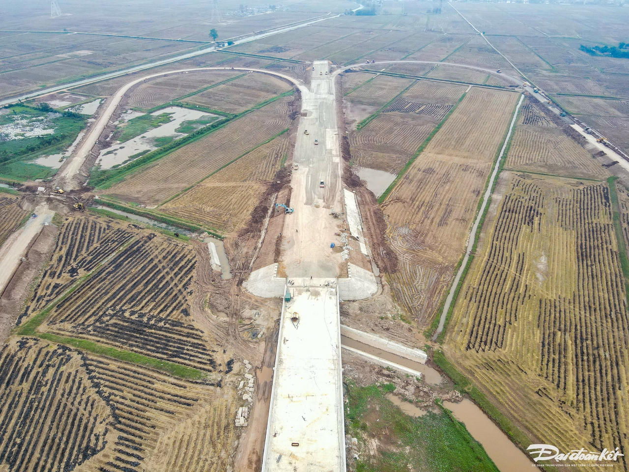 dji_fly_20241125_103536_286_1732505791810_photo.jpg