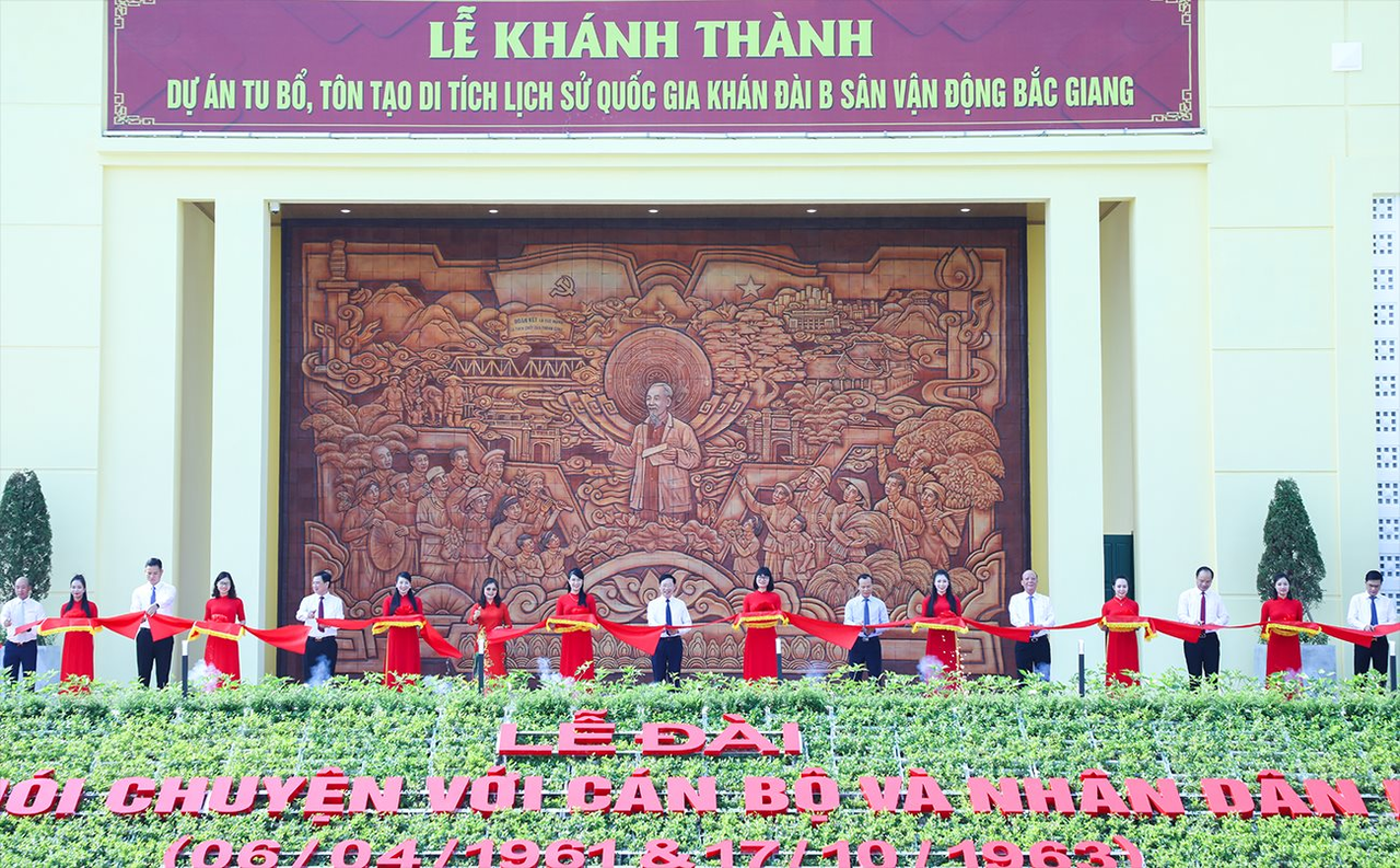 khanh-thanh.png