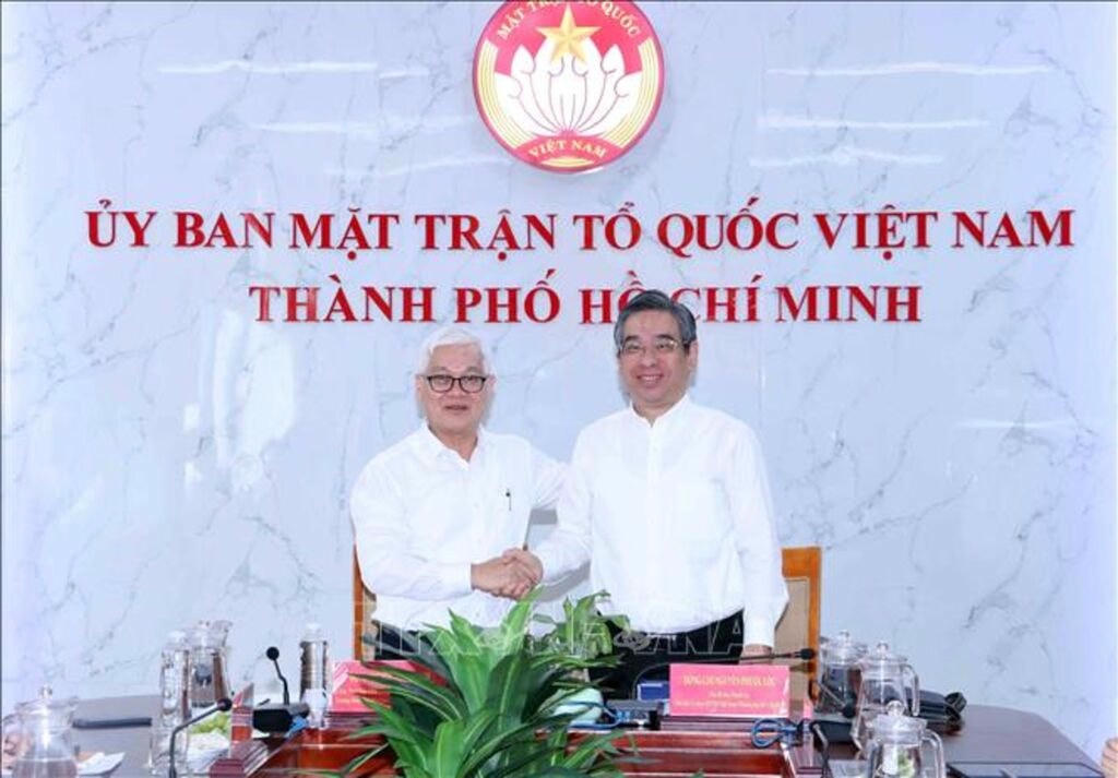 124129-vna_potal_nang_cao_hieu_qua_phoi_hop_giua_mat_tran_to_quoc_va_doan_dai_bieu_quoc_hoi_stand.jpg