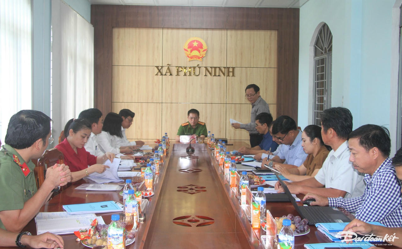 LAM VIEC 3