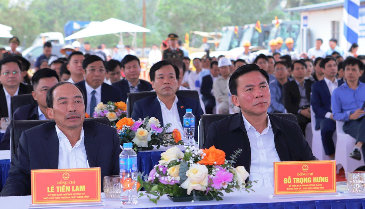 khoi-cong-4.jpg