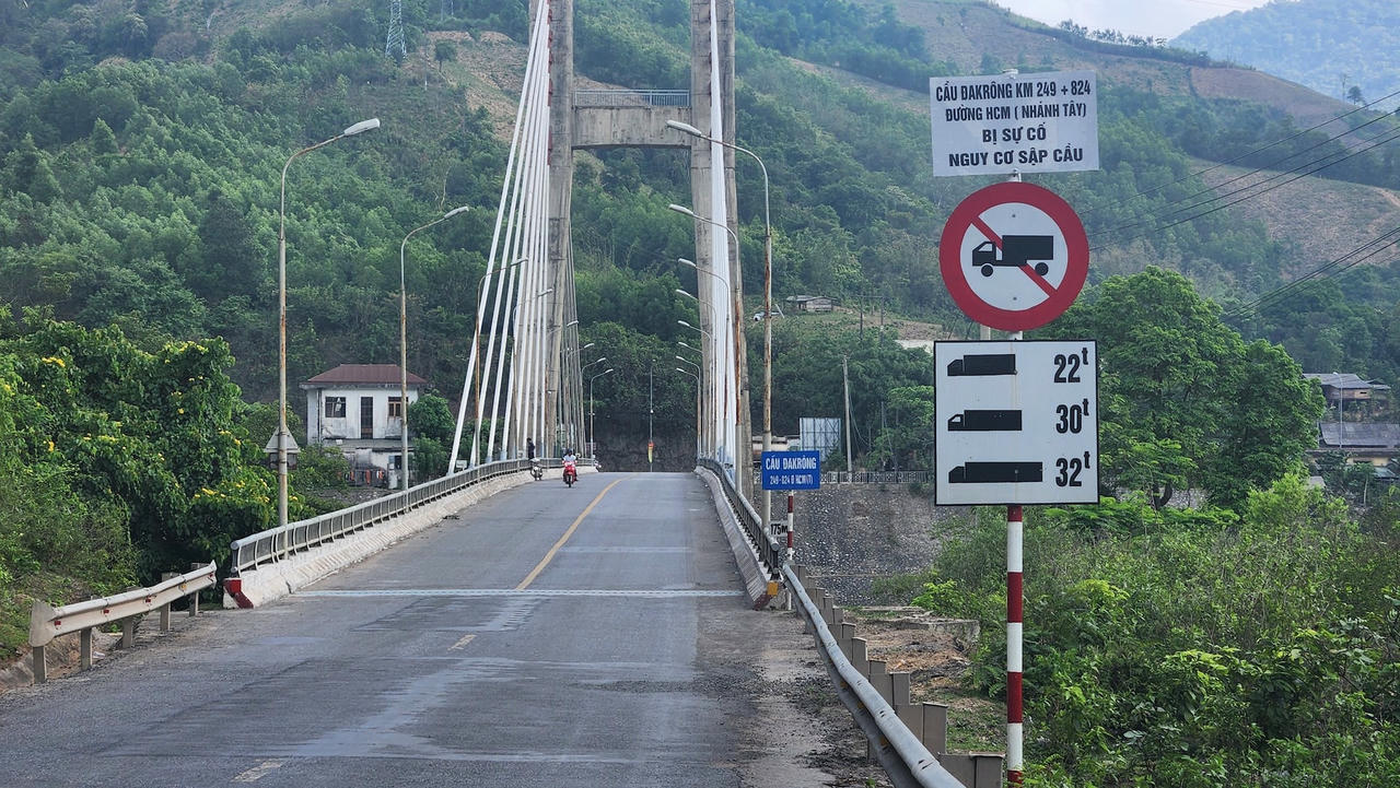 3-cau-dakrong.jpg