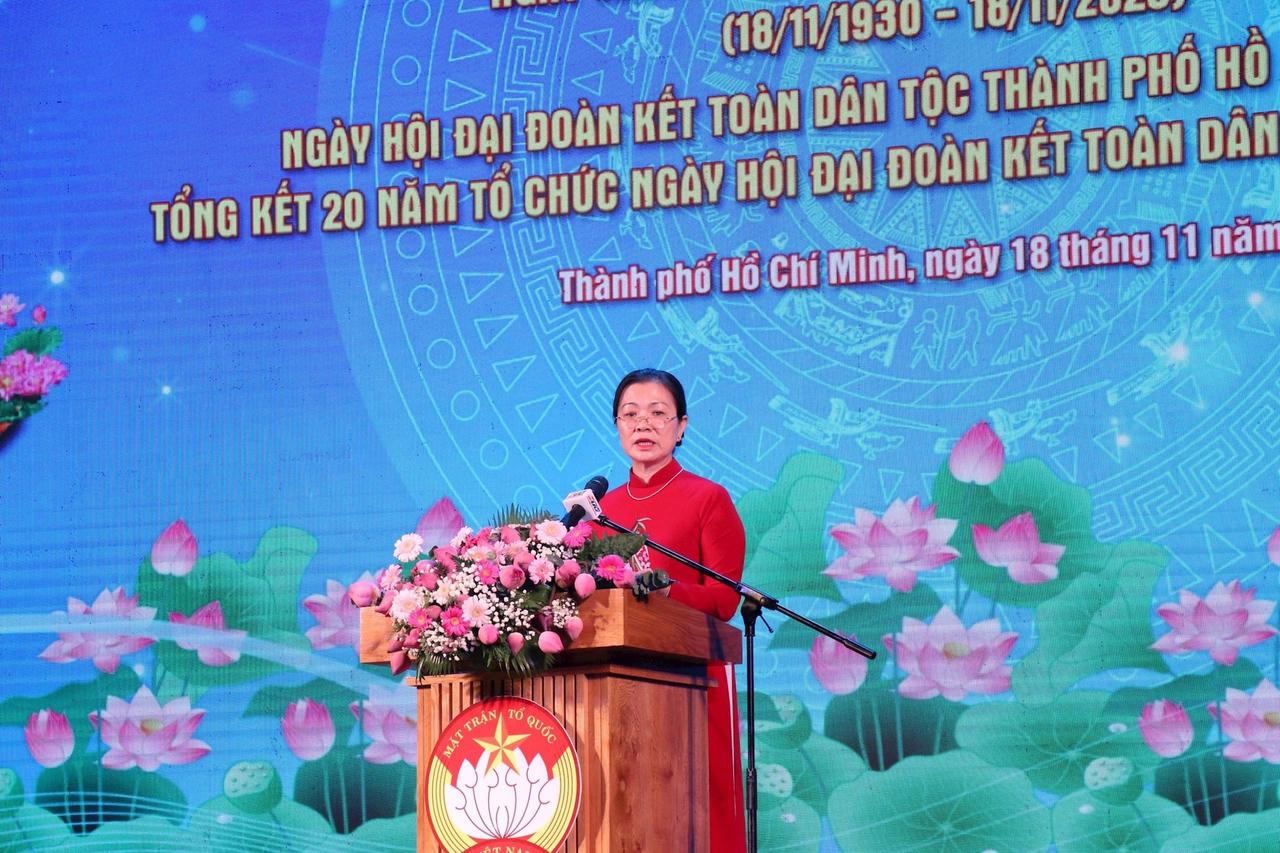 1-2.pho-chu-tich-uy-ban-tumttq-viet-nam-truong-thi-ngoc-anh-phat-bieu-tai-ngay-hoi-2-.jpg