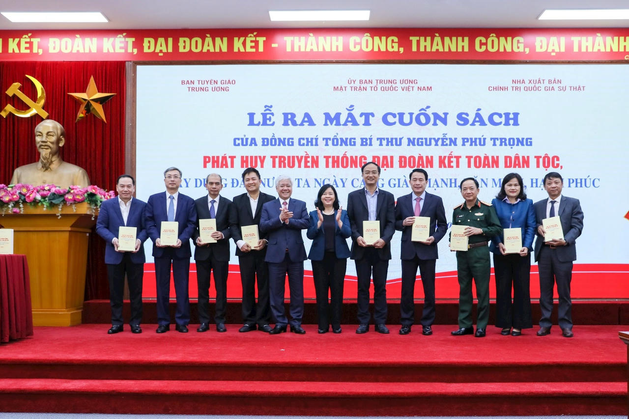 e0799d2935bde3e3baac.jpg