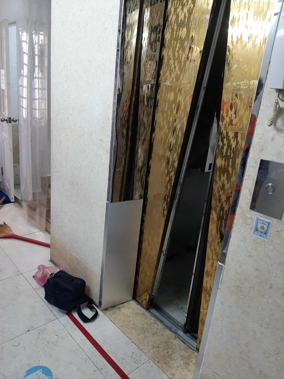 Hiện trường vụ giải cứu các nạn nhân.