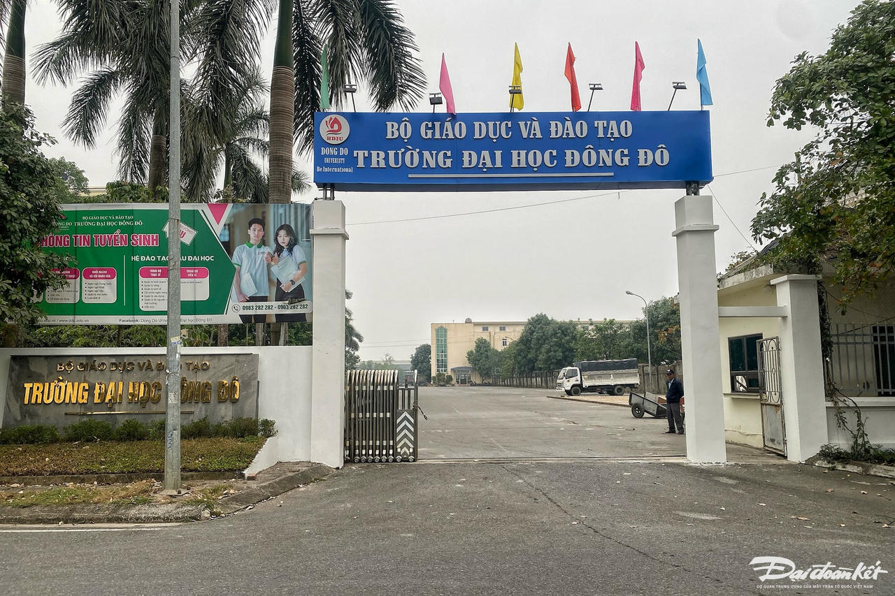 bai_xe_dai_hoc_dong_do-le-khanh3.jpg
