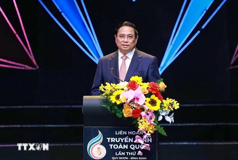Thủ tướng Phạm Minh Chính phát biểu tại Lễ bế mạc Liên hoan Truyền hình toàn quốc lần thứ 42. (Ảnh: Dương Giang/TTXVN)