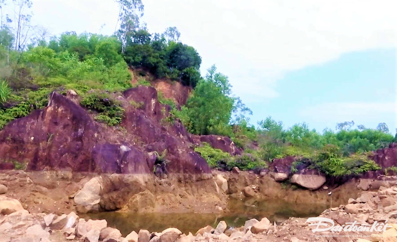 khai-thac-1.jpg