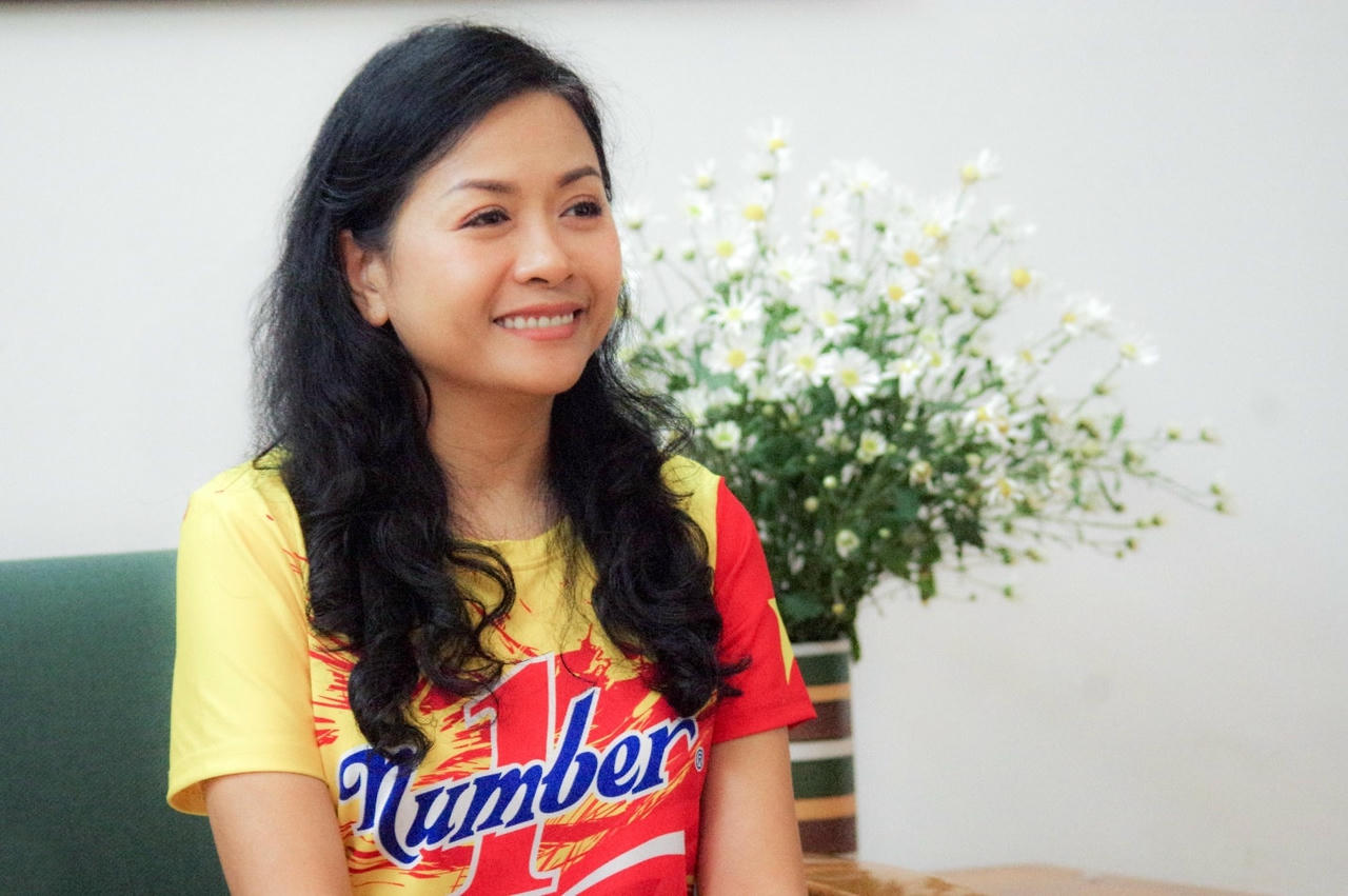 Phó Tổng giám đốc Tập đoàn Tân Hiệp Phát – Trần Uyên Phương gửi lời chia sẻ đến đội tuyển tham gia giải.