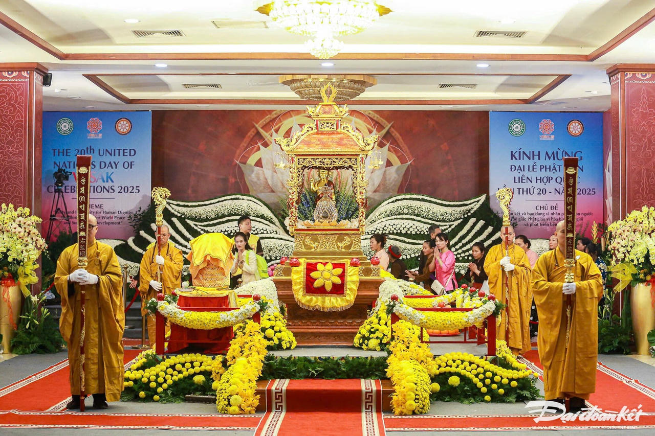 xa_loi_le_khanh7.jpg