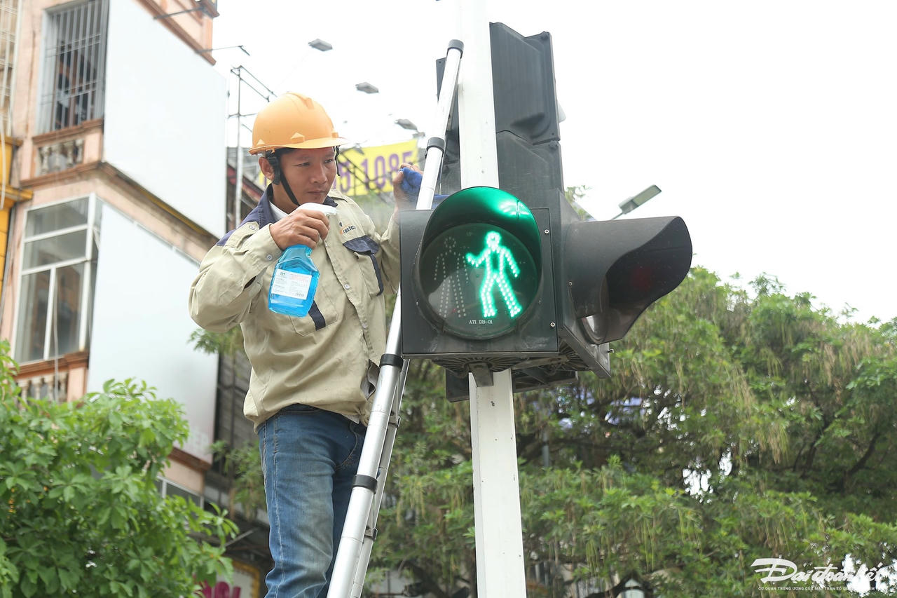 vệ sinh13