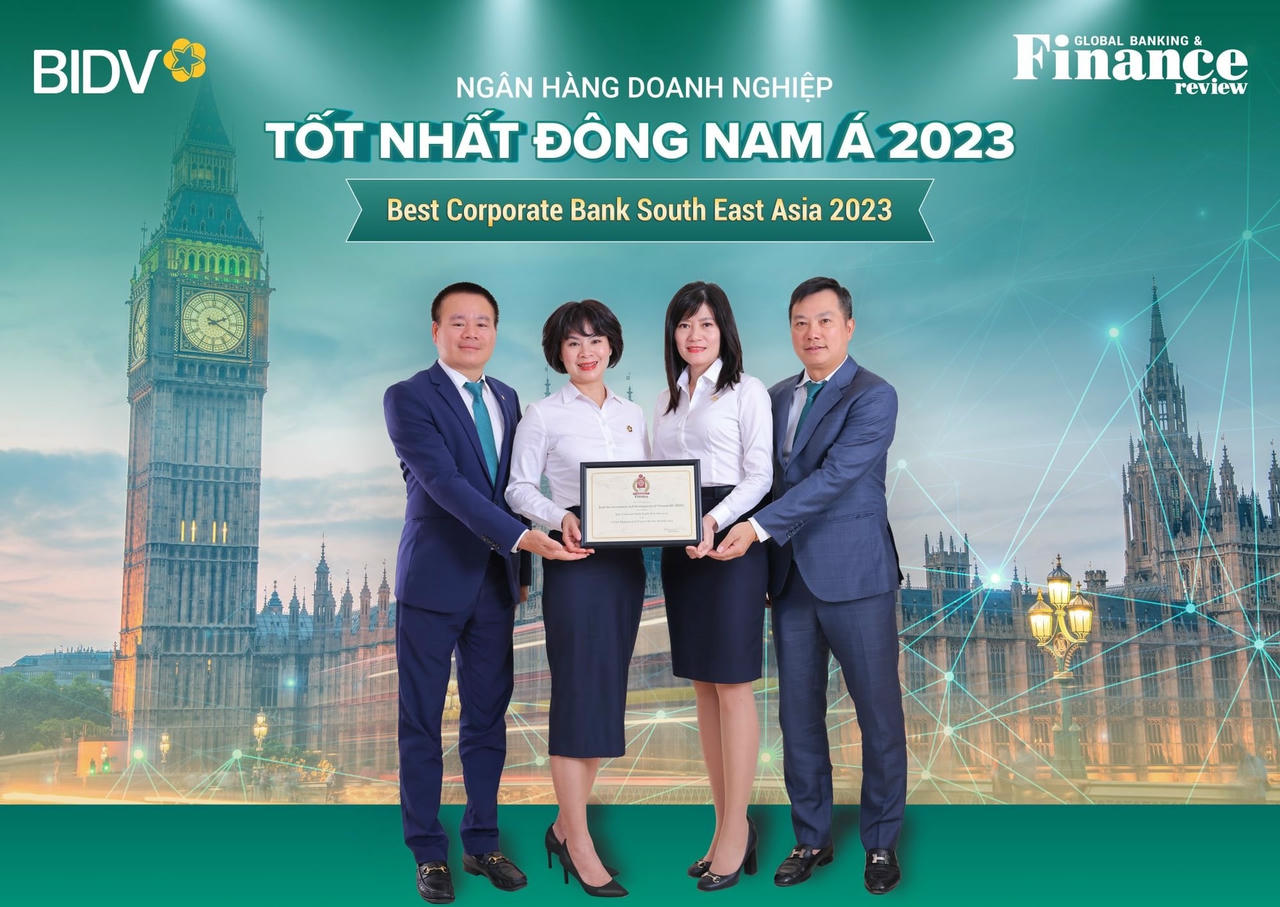 anh-1-giai-thuong-ngan-hang-dn-dna.jpg
