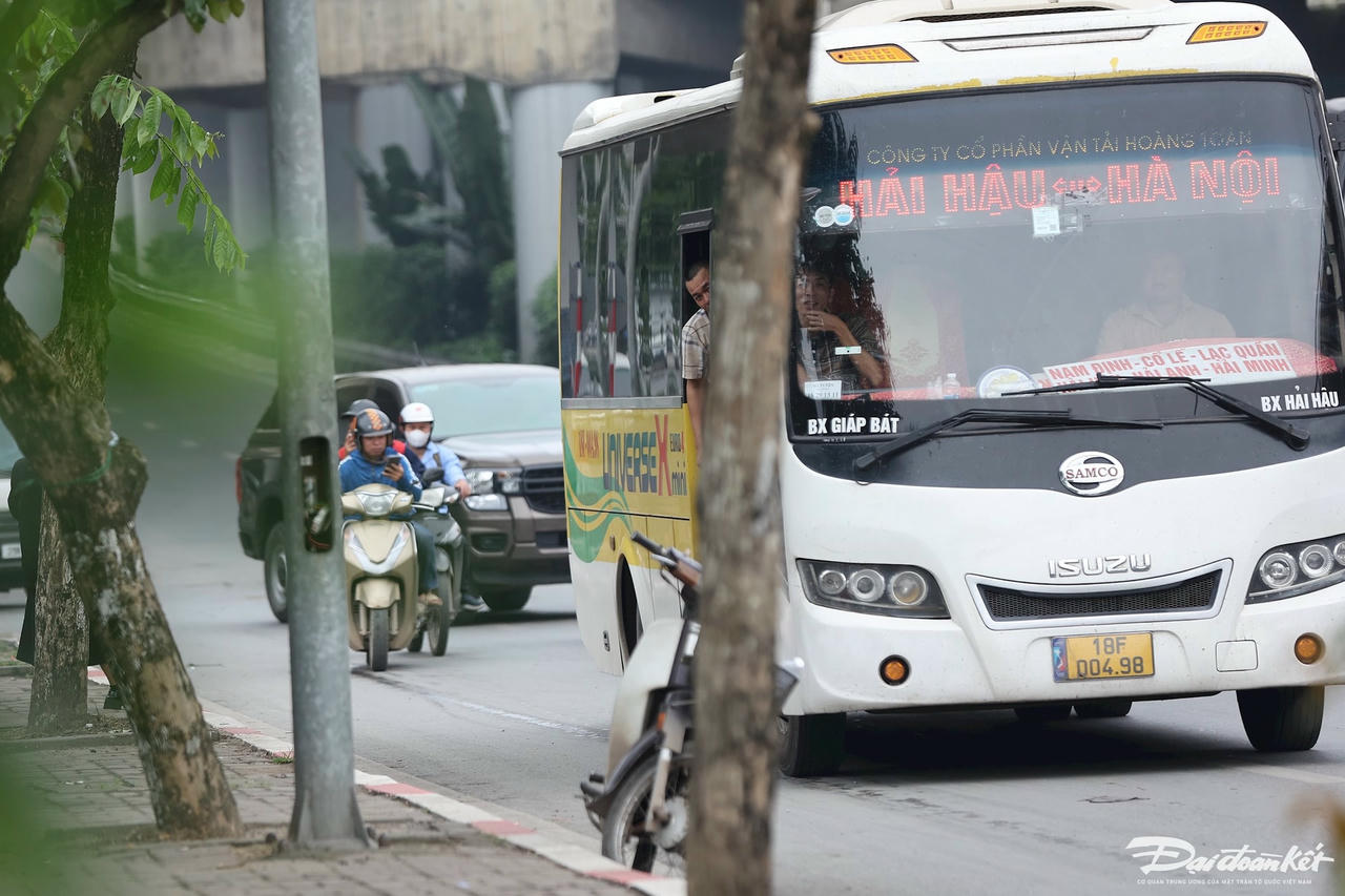 xe_du_ben_coc-le-khanh16.jpg