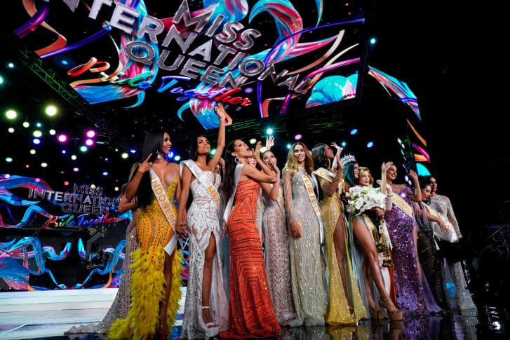 Đêm chung kết cuộc thi Miss International Queen 2022. Ảnh: CNN.
