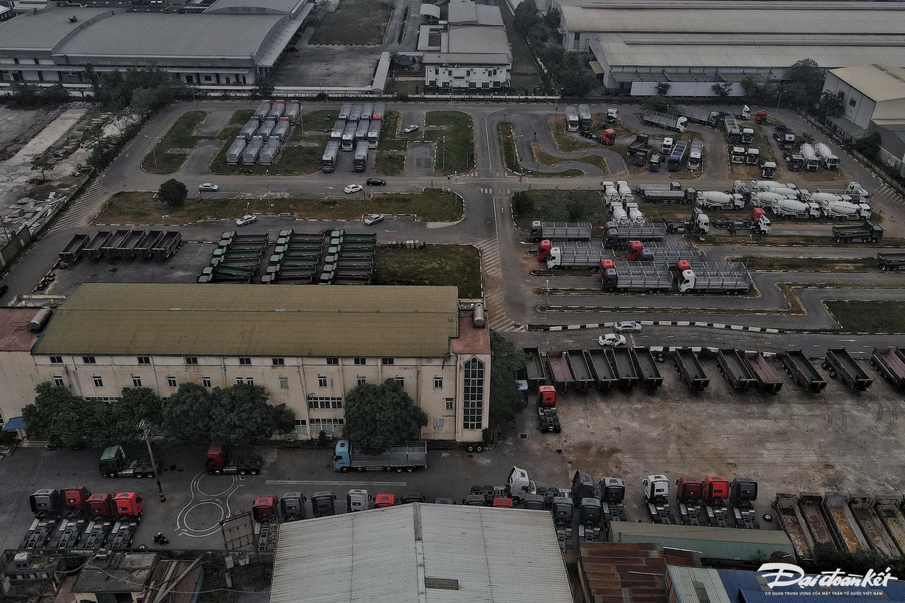 bai_xe_dai_hoc_dong_do-le-khanh10.jpg