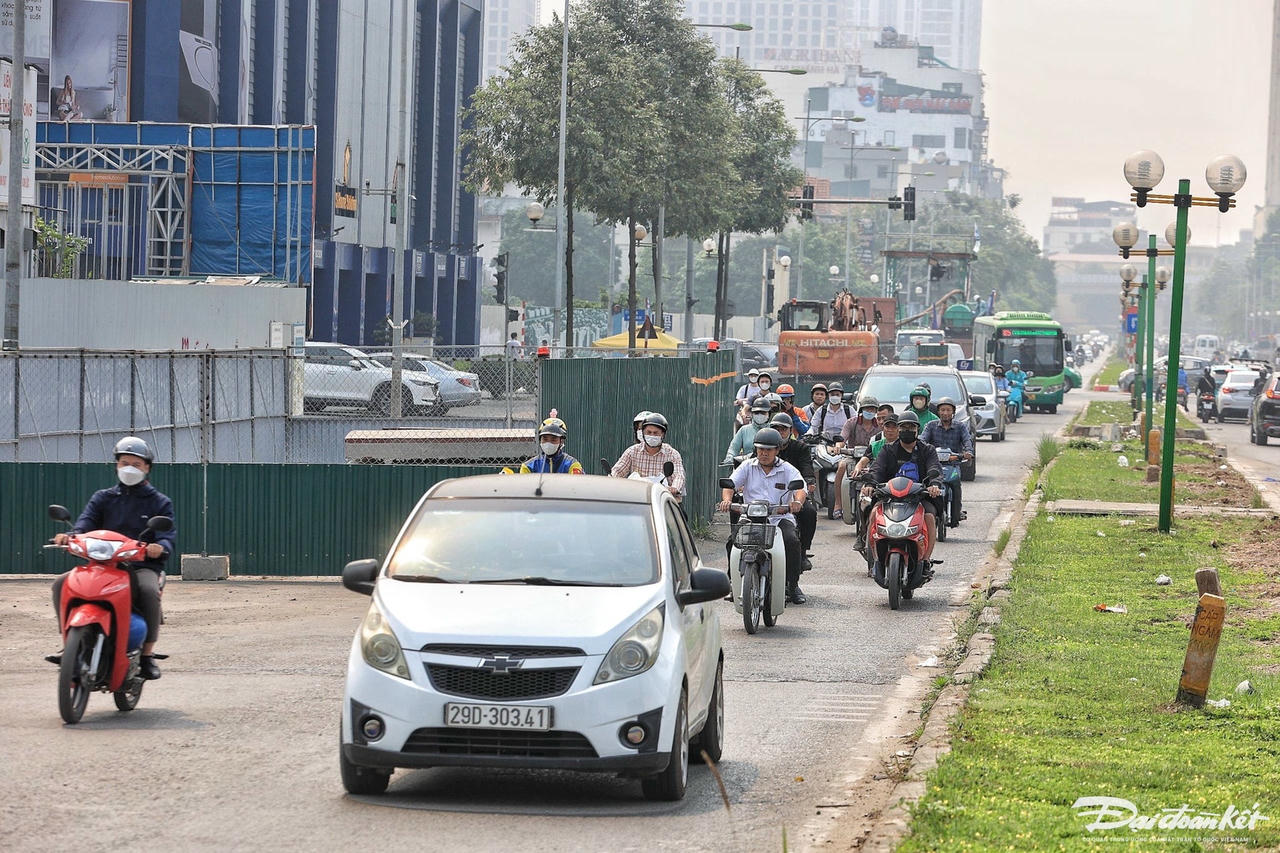 lo_cot-le-khanh5.jpg